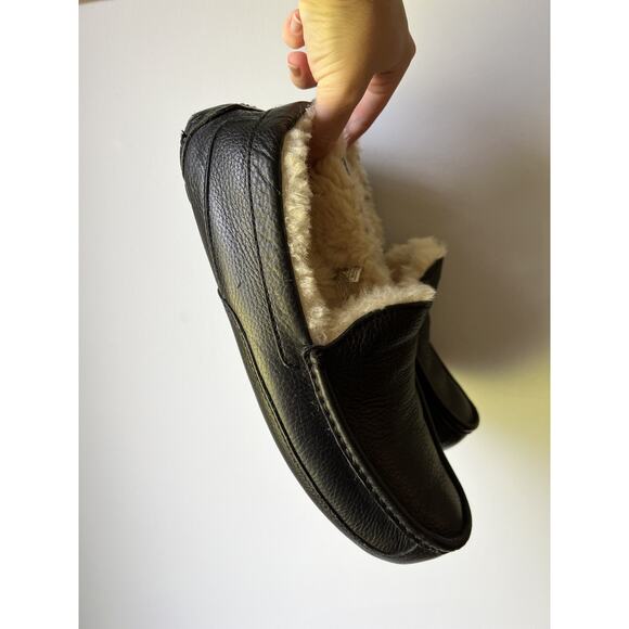 UGG Ascot Men\'s Slipper - Black Matte Leather, US 9 main image 10